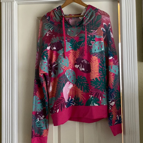 Guess Tops - GUESS Sweatshirt